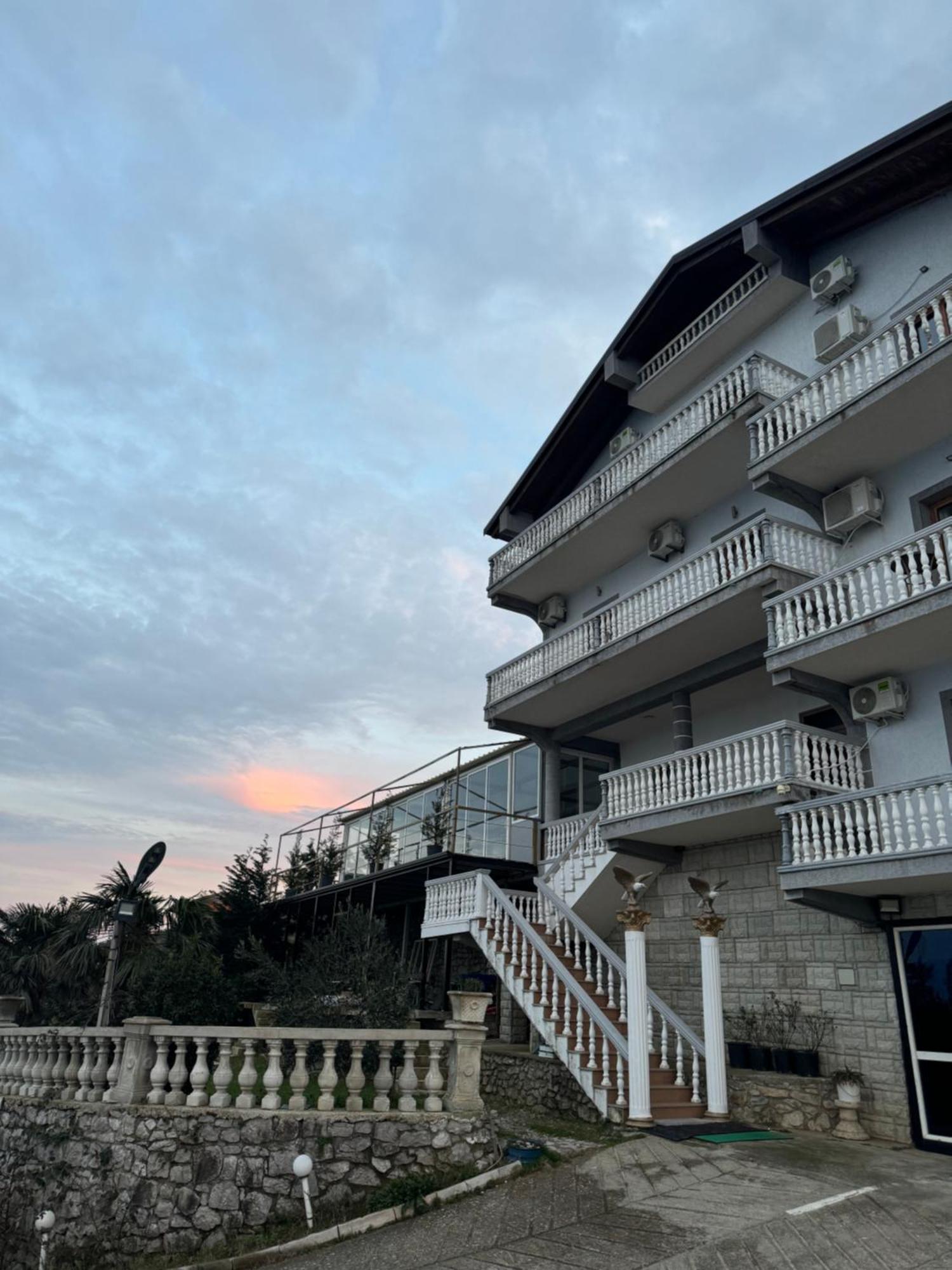 Bed and Breakfast Bella Vista Shkodër Exteriér fotografie